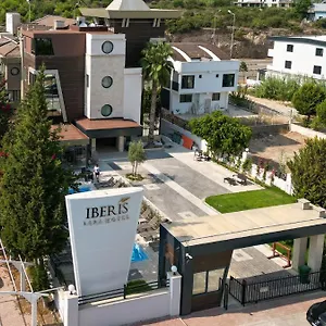 Hotel Iberis Lara