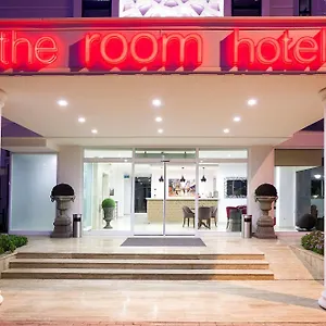 Aparthotel The &
